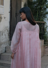 Load image into Gallery viewer, Ellie - Soft Pink