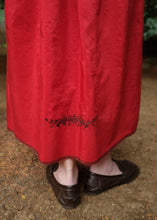 Load image into Gallery viewer, Ruth - Mason red