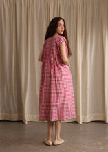 Load image into Gallery viewer, Darla