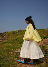 Load image into Gallery viewer, Avril