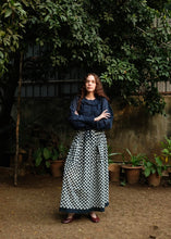 Load image into Gallery viewer, Casey - Double Ikat