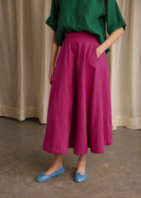 Load image into Gallery viewer, Bisou