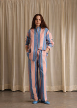 Load image into Gallery viewer, Lola