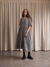 Load image into Gallery viewer, Nina - B&W