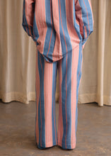 Load image into Gallery viewer, Lola