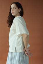 Load image into Gallery viewer, Dahlia