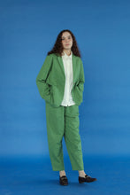 Load image into Gallery viewer, Windsor