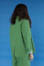 Load image into Gallery viewer, Windsor