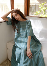 Load image into Gallery viewer, Nina - Sea Green
