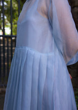 Load image into Gallery viewer, Ellie
