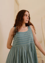 Load image into Gallery viewer, Diana - Sea green
