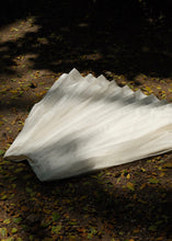 Load image into Gallery viewer, Sydney - White
