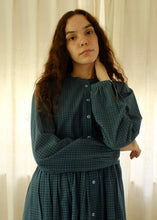 Load image into Gallery viewer, Cynthia  - Washed navy
