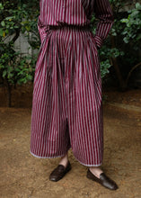 Load image into Gallery viewer, Araya - Wine stripes
