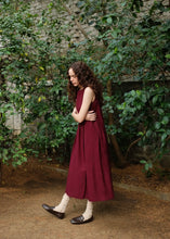 Load image into Gallery viewer, Chloe
