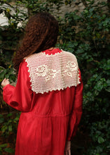 Load image into Gallery viewer, Rumi - Crochet Collar

