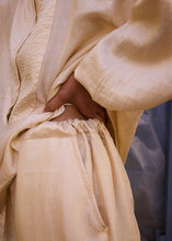 Load image into Gallery viewer, Brooke - Almond
