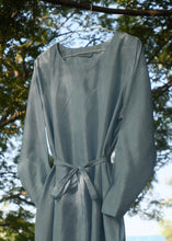 Load image into Gallery viewer, Helena - Ice
