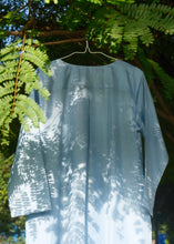 Load image into Gallery viewer, Helena - Ice
