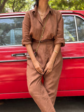 Load image into Gallery viewer, Basic Shirt - Tan
